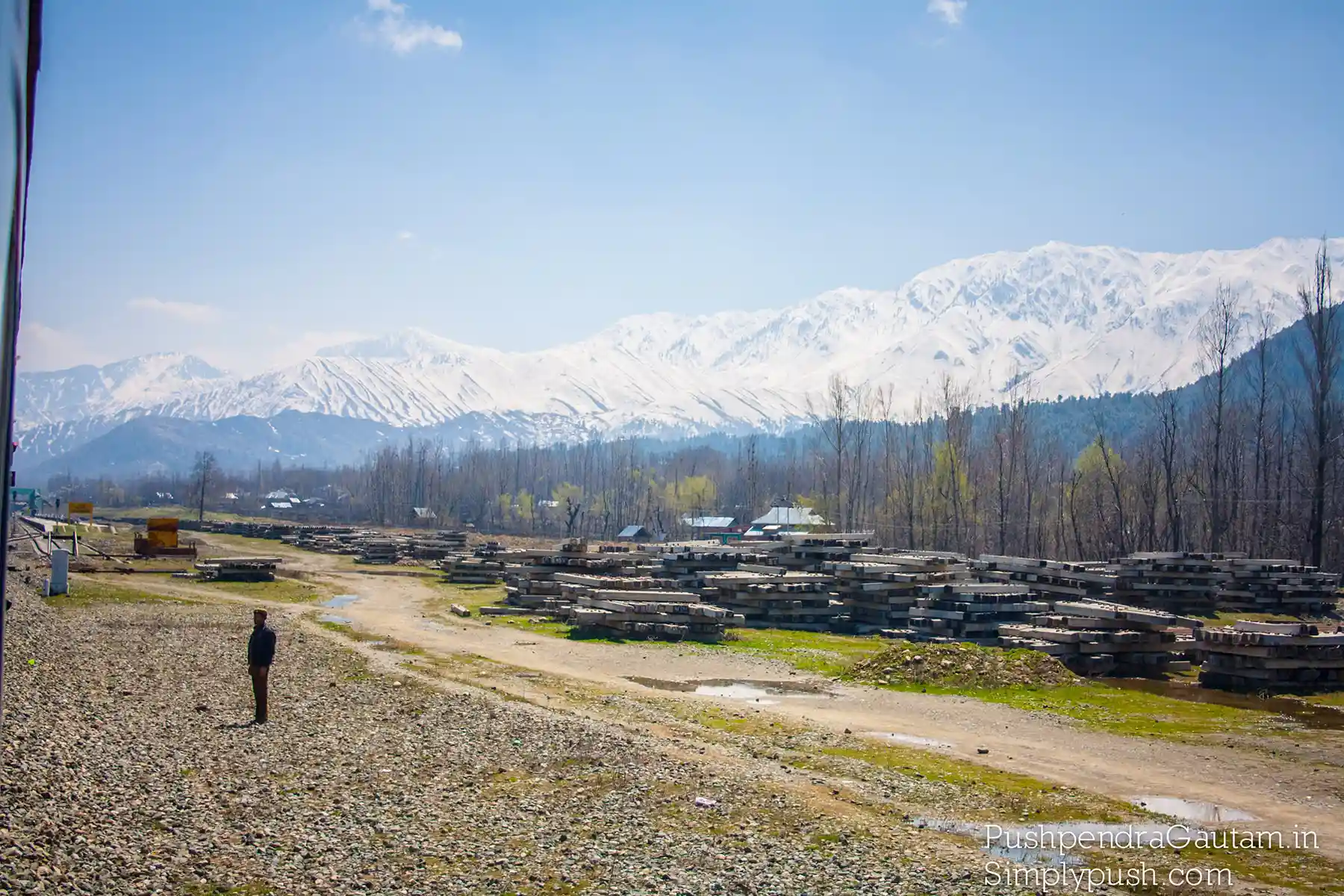 Srinagr-Banihal-railway-route-via-pir-panjal-railway-tunnel-jammu-kashmir-longest-railway-tunne-india